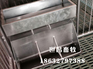 母豬產(chǎn)床自動(dòng)化下料母豬食槽