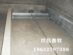 刮糞機